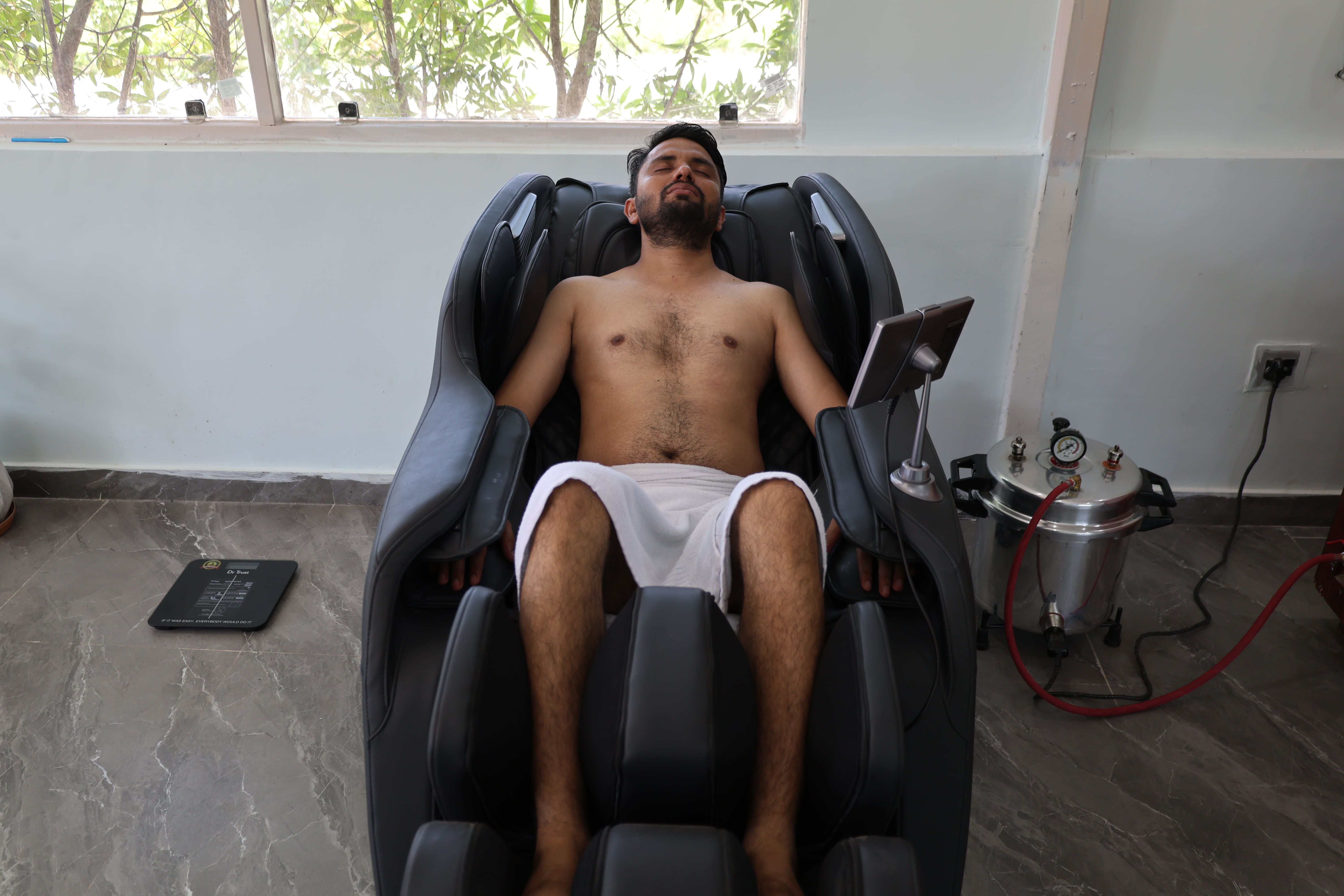 Professional Massage Equipment